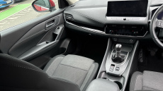 Nissan Qashqai 1.3 DiG-T MH N-Connecta 5dr Petrol Hatchback